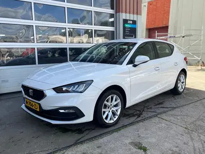 SEAT Leon 2.0 TDI 115pk 2020 Wit uit 2020