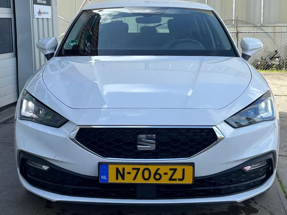SEAT Leon 2.0 TDI 115pk 2020 Wit uit 2020, foto 3