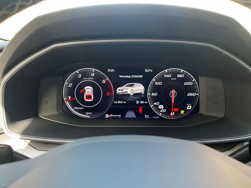 SEAT Leon 2.0 TDI 115pk 2020 Wit uit 2020, foto 8