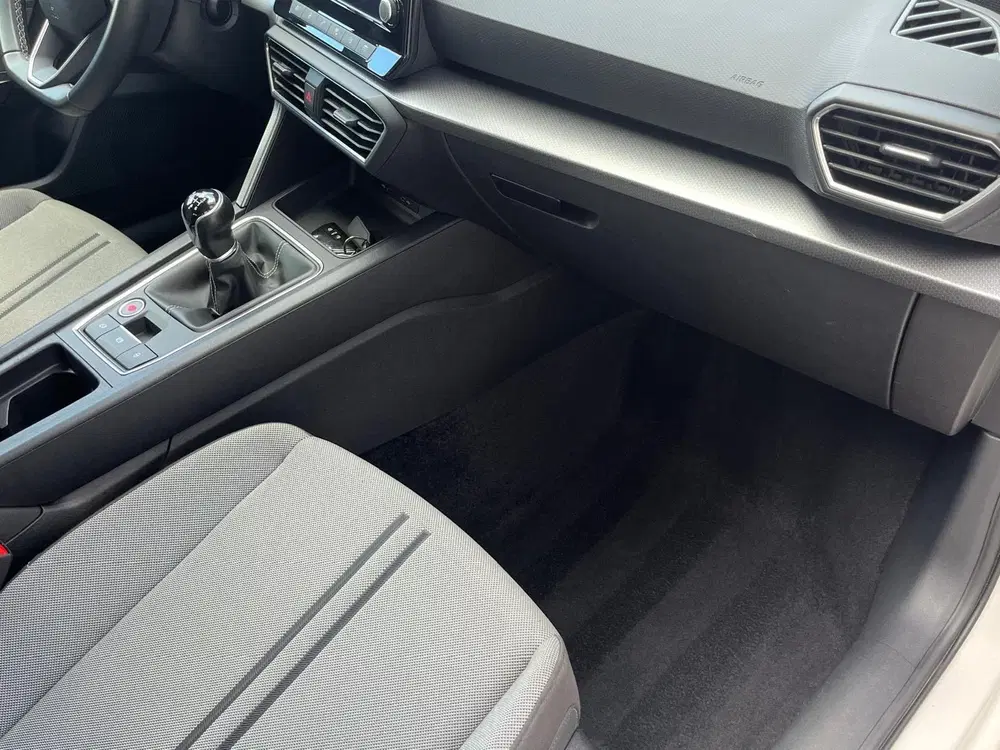 SEAT Leon 2.0 TDI 115pk 2020 Wit uit 2020, foto 9
