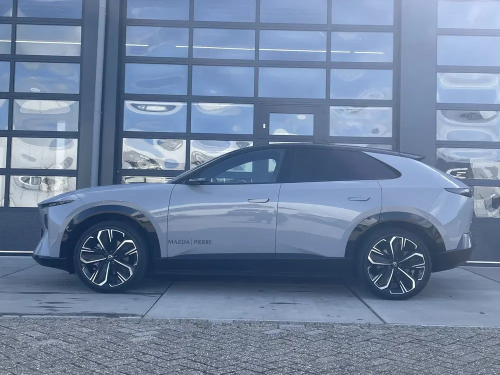 Mazda CX-6e Takumi Plus 78 kWh NAVI uit 2026, foto 5