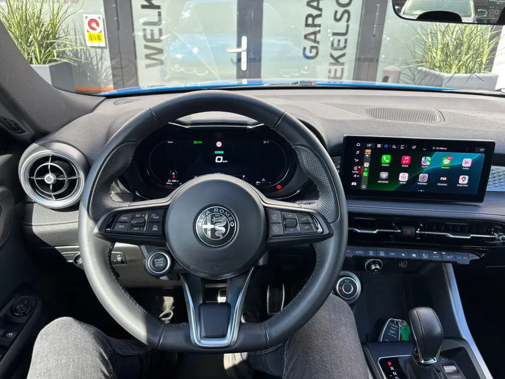 Alfa Romeo Tonale 1.5T Hybrid Sprint uit 2024, foto 2