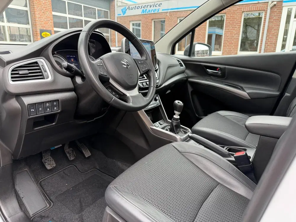 Suzuki S-Cross 1.4 Boosterjet AllGrip Select Smart Hybrid uit 2022, foto 6