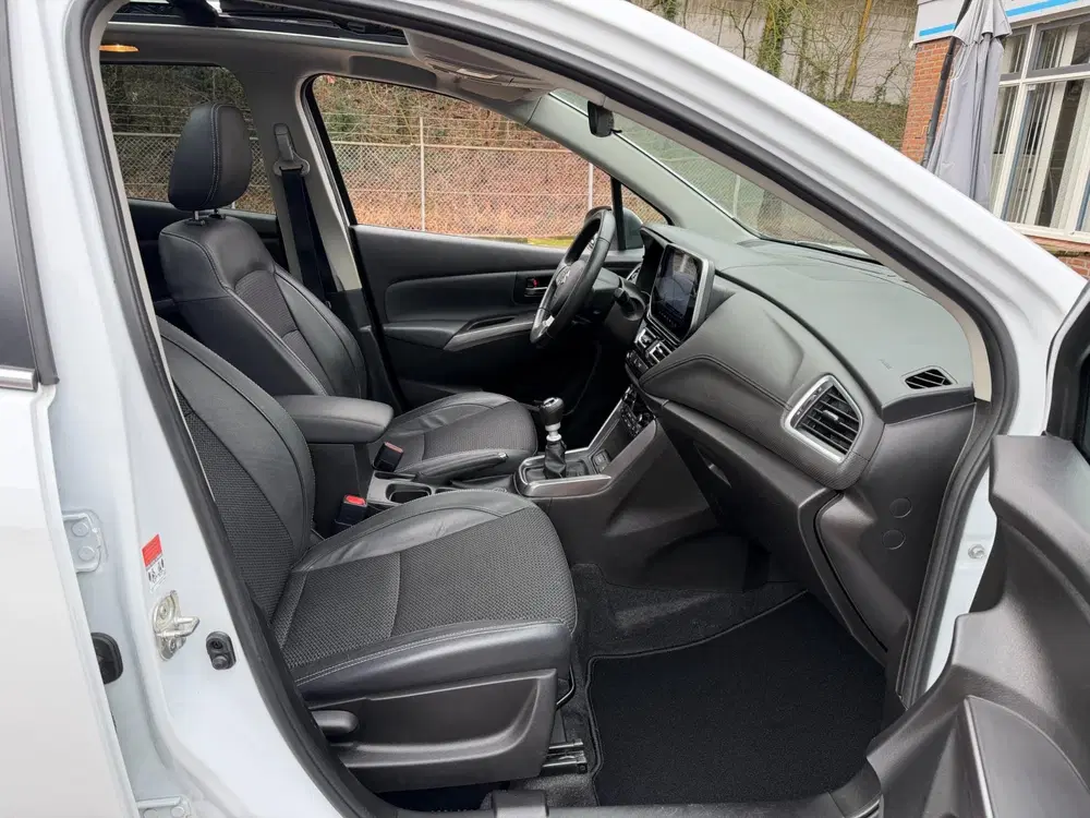 Suzuki S-Cross 1.4 Boosterjet AllGrip Select Smart Hybrid uit 2022, foto 8