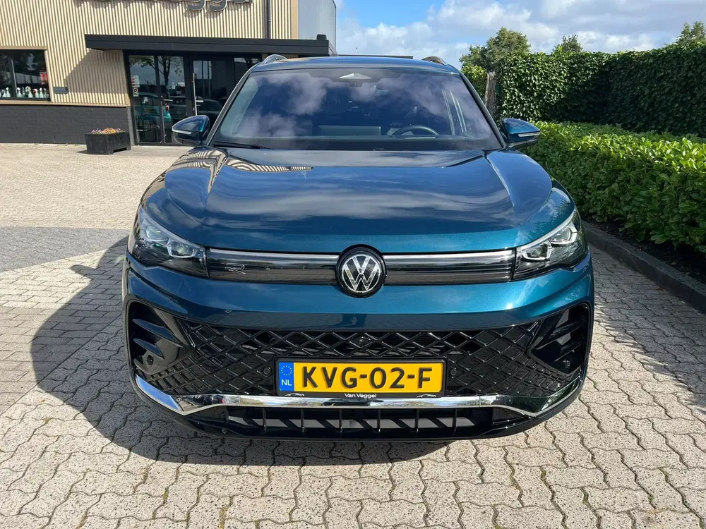 Volkswagen Tiguan 1.5 eTSI R-Line Leder uit 2025, foto 12