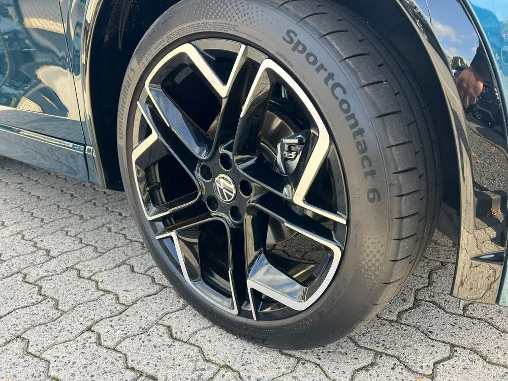 Volkswagen Tiguan 1.5 eTSI R-Line Leder uit 2025, foto 14