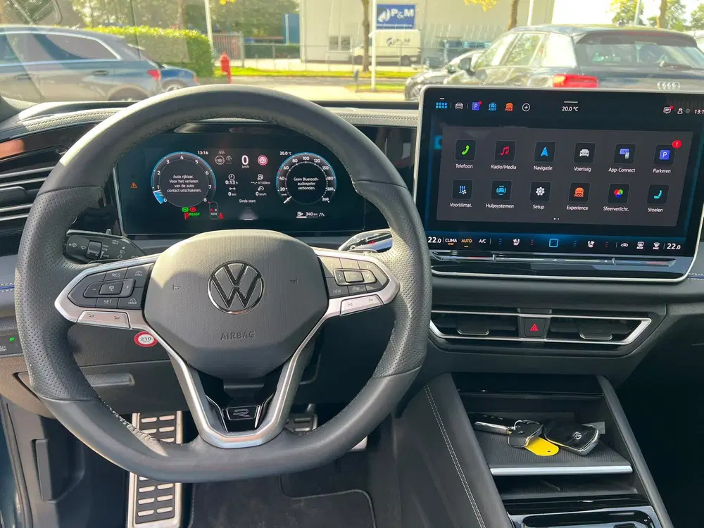 Volkswagen Tiguan 1.5 eTSI R-Line Leder uit 2025, foto 9