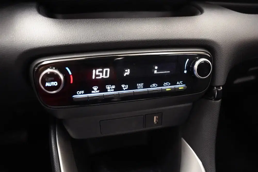 Toyota Yaris 1.5 Hybrid Active Aut. [ Navi Apple uit 2021, foto 11