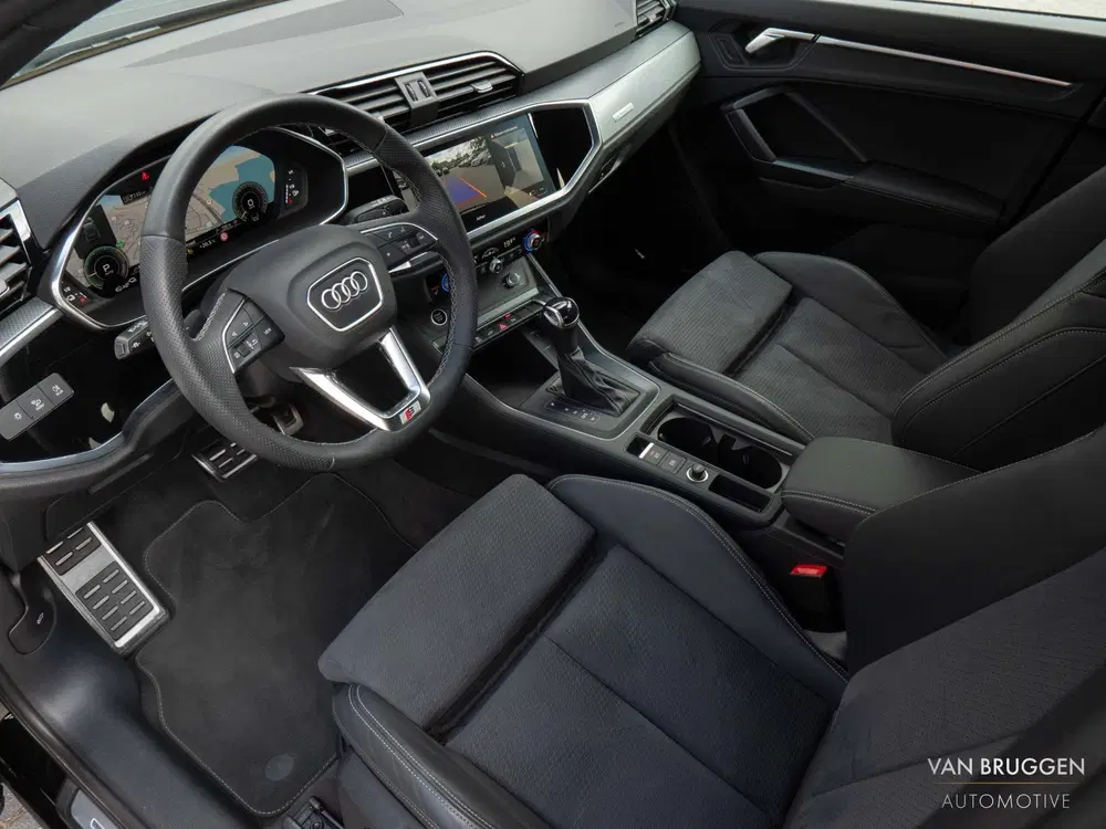 Audi Q3 45 TFSI e S-Line Pano SONOS 360 Keyless BT uit 2023, foto 13