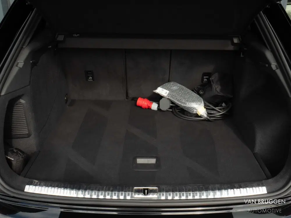 Audi Q3 45 TFSI e S-Line Pano SONOS 360 Keyless BT uit 2023, foto 9