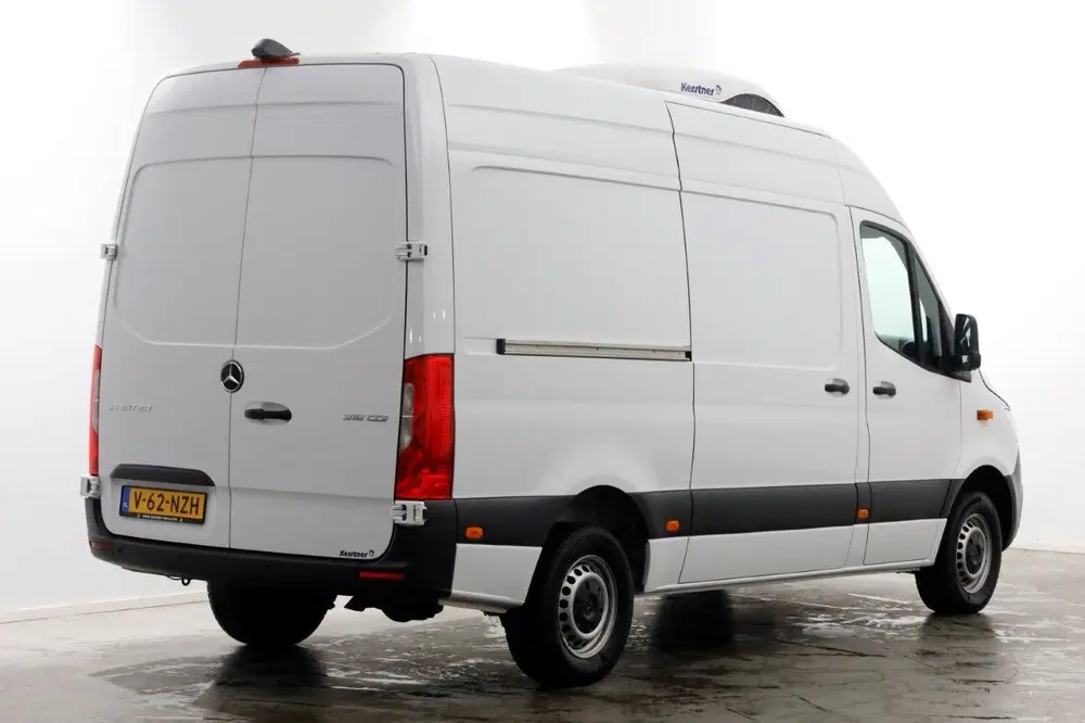Mercedes-Benz Sprinter 316 CDI 163pk RWD L2H2 Kerstner Koelw uit 2020, foto 11