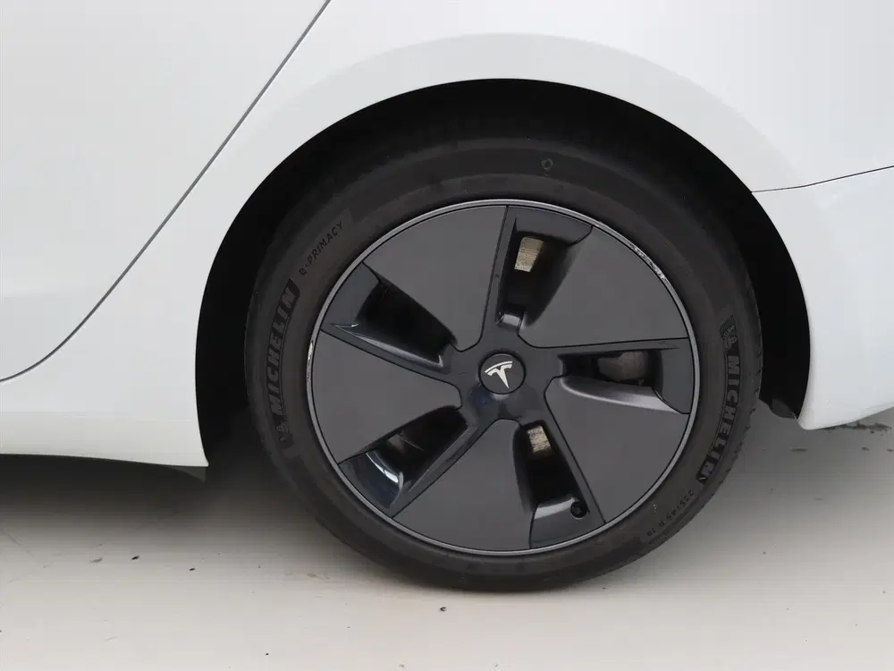 Tesla Model 3 Standard RWD Plus UPGRADE 94.8% SoH [ LFP uit 2023, foto 14