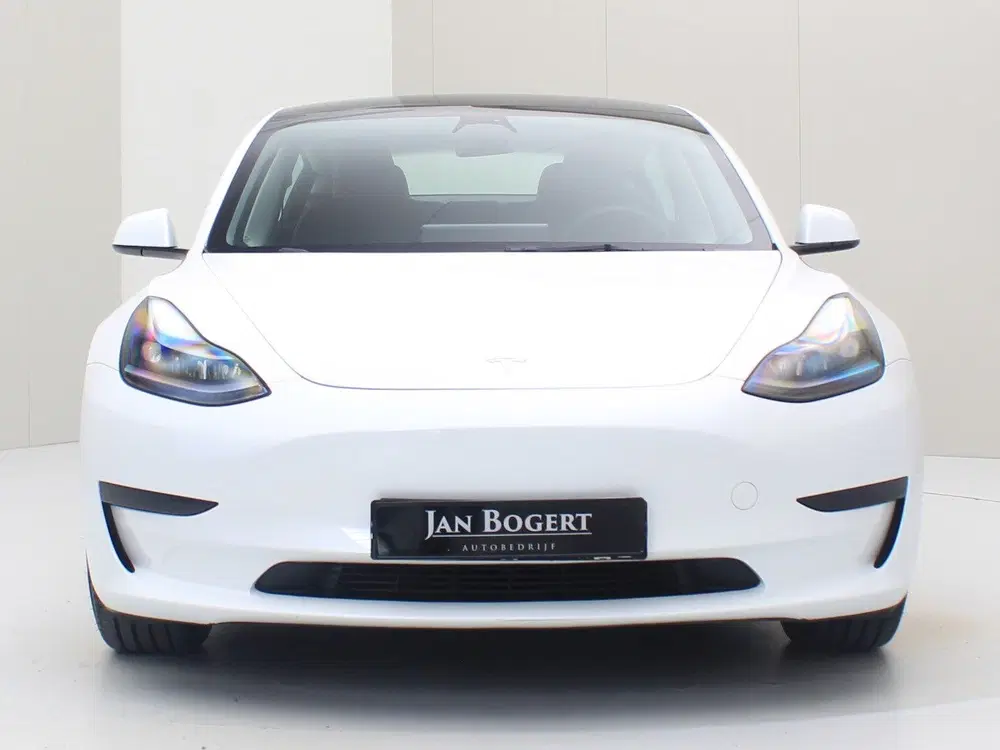 Tesla Model 3 Standard RWD Plus UPGRADE 94.8% SoH [ LFP uit 2023, foto 5