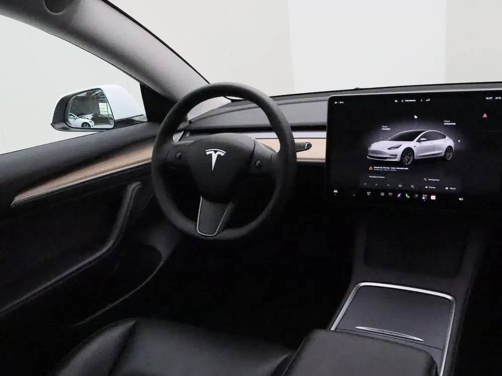 Tesla Model 3 Standard RWD Plus UPGRADE 94.8% SoH [ LFP uit 2023, foto 8