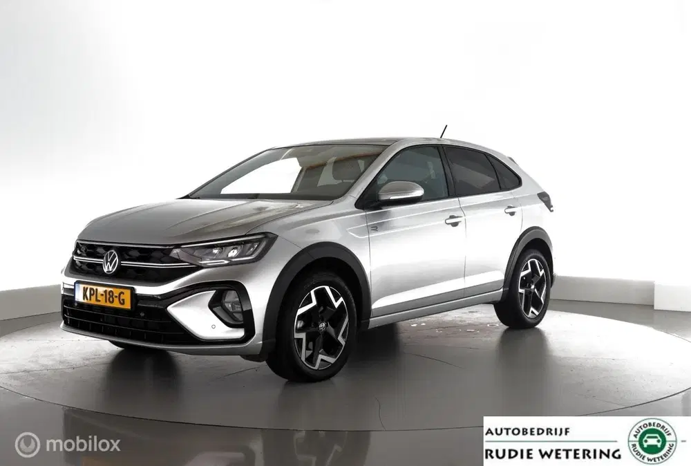 Volkswagen Taigo 1.0 TSI Automaat R-Line pano uit 2025