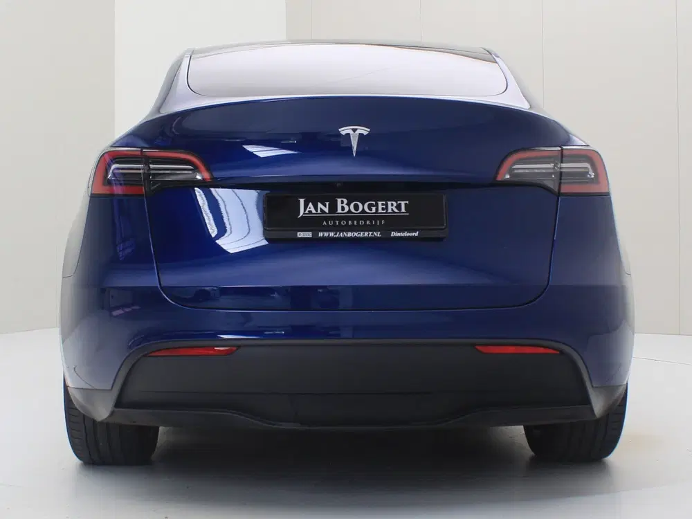 Tesla Model Y Standard RWD Plus 95.5% SoH [ AMD RYZEN+AU uit 2023, foto 7