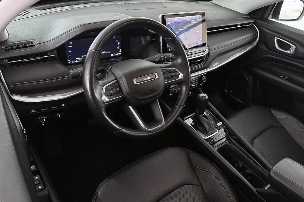 Jeep Compass 4xe 240 Plug-in Hybrid Electric S Panorama uit 2023, foto 5