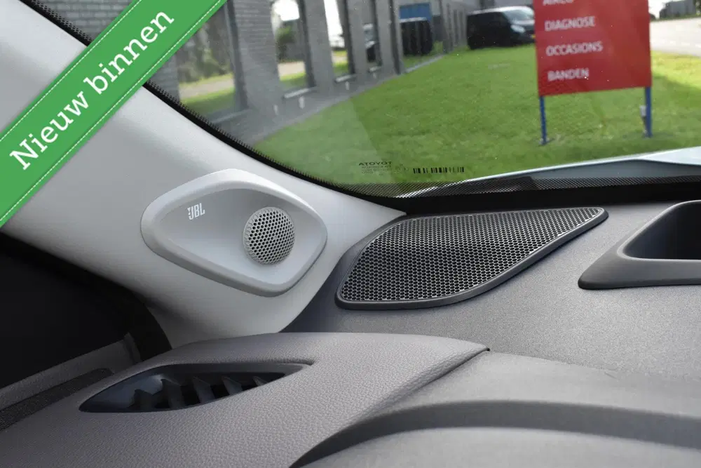Toyota Yaris Cross 1.5 Hybrid Collection JBL MATRIX uit 2022, foto 8