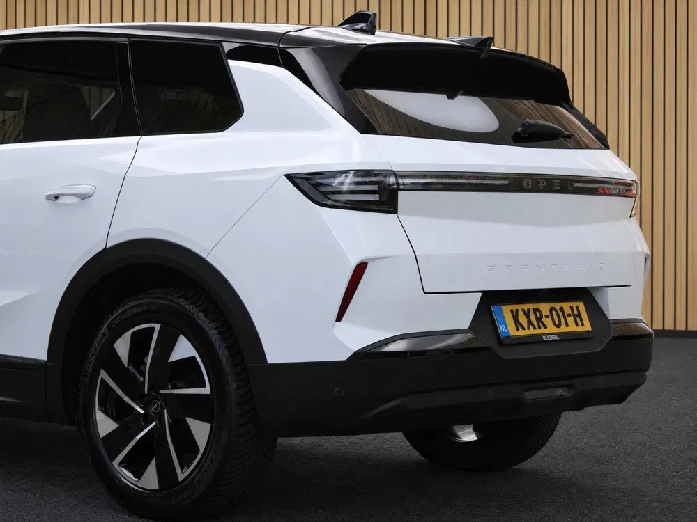 Opel Grandland 1.2 Turbo Hybrid GS Automaat uit 2025, foto 6