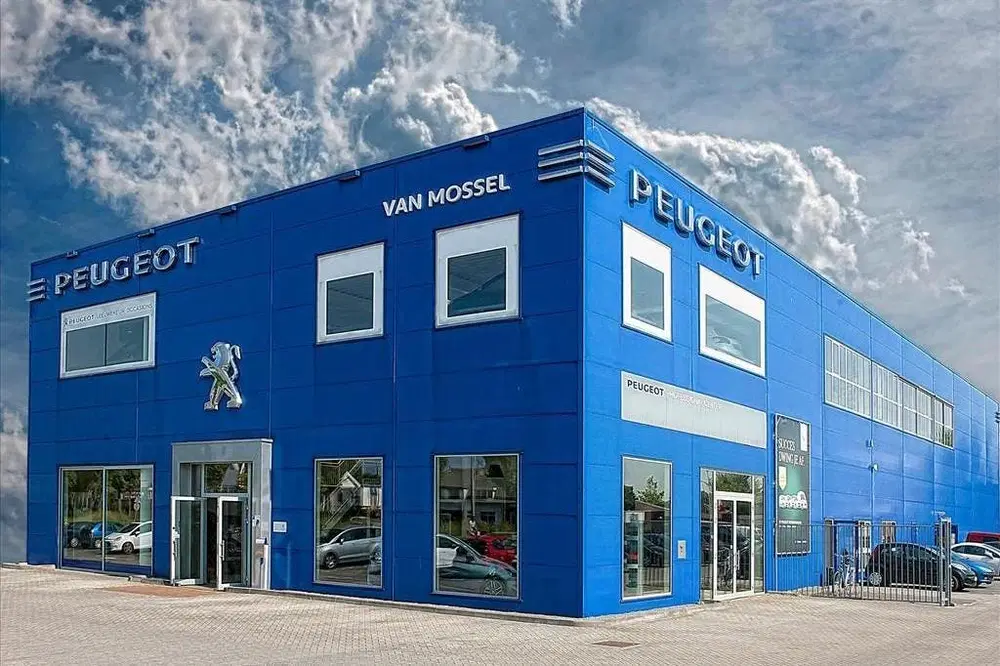 Peugeot 208 1.2 Hybrid 145 e-DCS6 GT uit 2026, foto 3