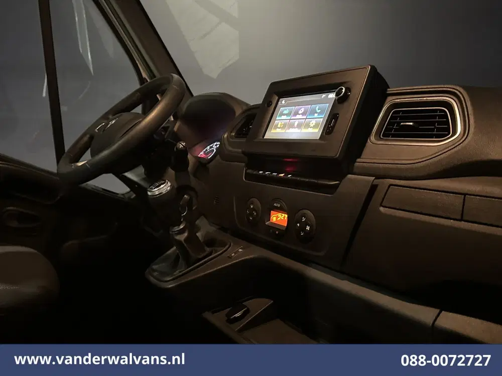 Renault Master 2.3 dCi 146pk Chassis Cabine Euro6 Airco uit 2021, foto 13
