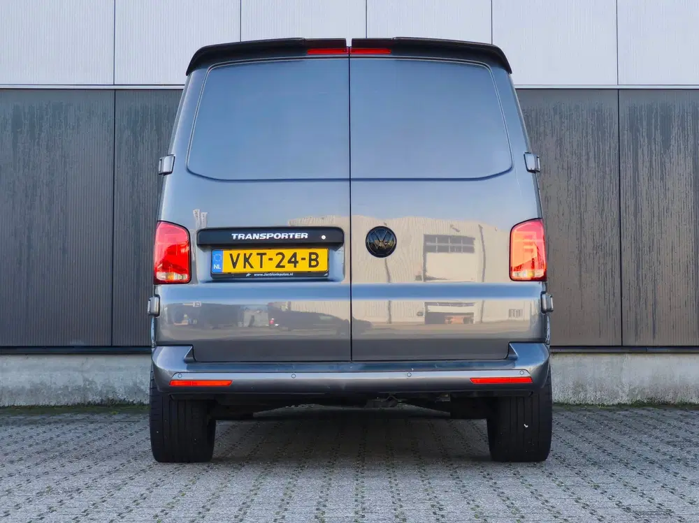 Volkswagen Transporter 2.0TDI L2H1 SPORT EDITION 150PK PDC uit 2019, foto 10