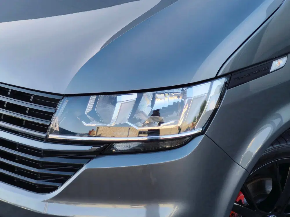 Volkswagen Transporter 2.0TDI L2H1 SPORT EDITION 150PK PDC uit 2019, foto 4