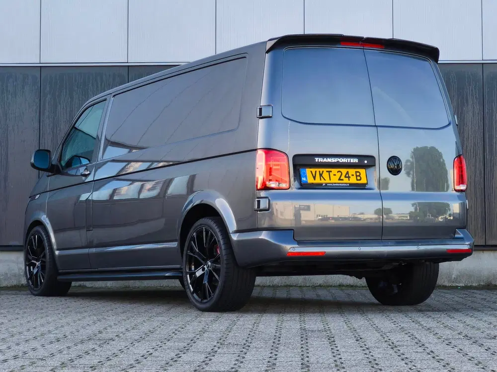 Volkswagen Transporter 2.0TDI L2H1 SPORT EDITION 150PK PDC uit 2019, foto 8