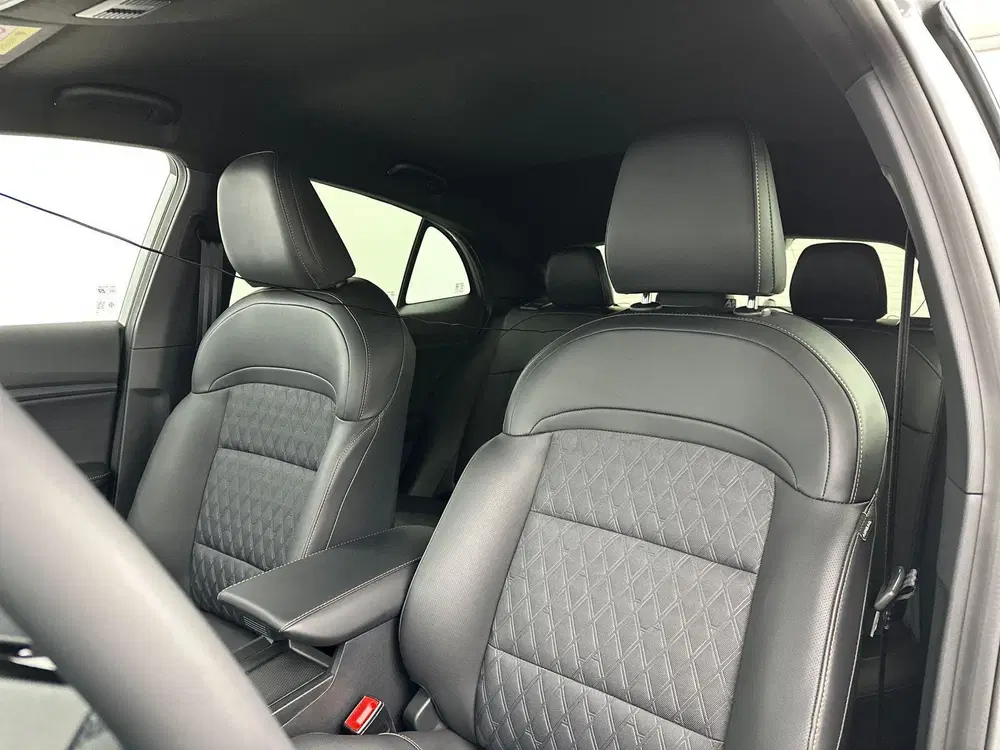 MG MG3 1.5 Hybrid Luxury uit 2026, foto 12