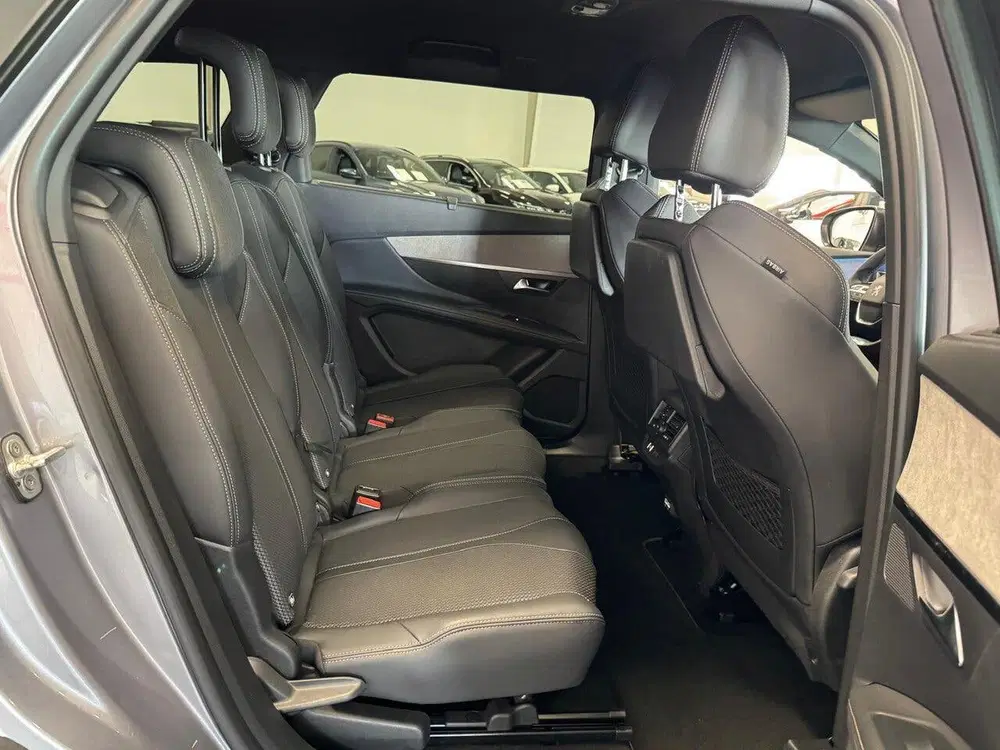 Peugeot 5008 1.2 GT-LINE 7PRS uit 2024, foto 13