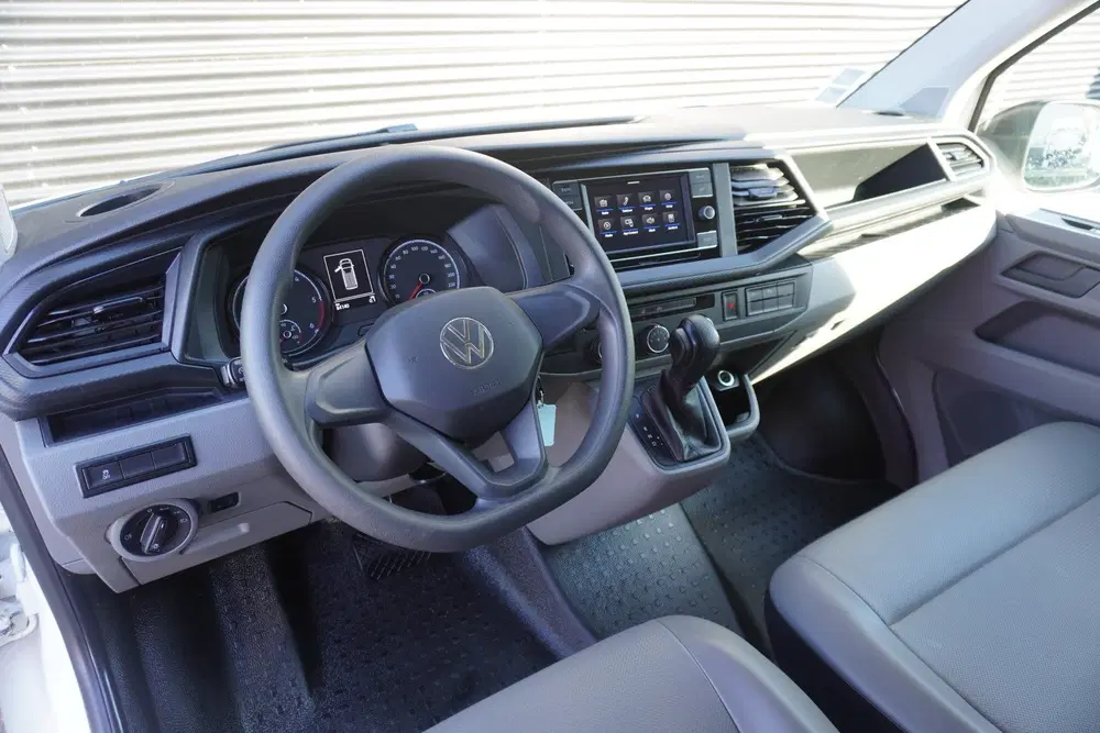 Volkswagen Transporter 150pk Automaat L1H1 Apple Carplay Par uit 2024, foto 3