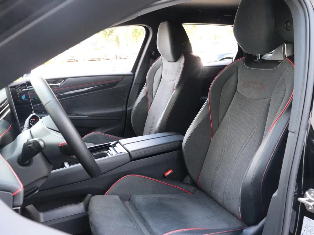 Volkswagen ID.7 GTX Limited Edition 86 kWh Stoel verw uit 2025, foto 7