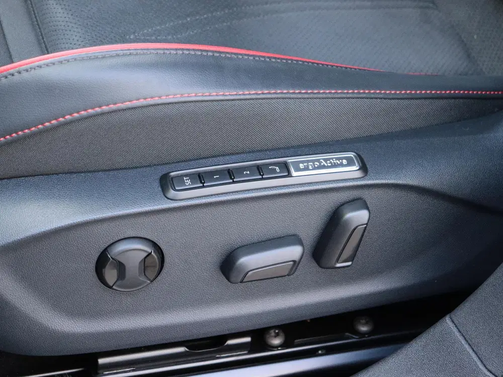 Volkswagen ID.7 GTX Limited Edition 86 kWh Stoel verw uit 2025, foto 8