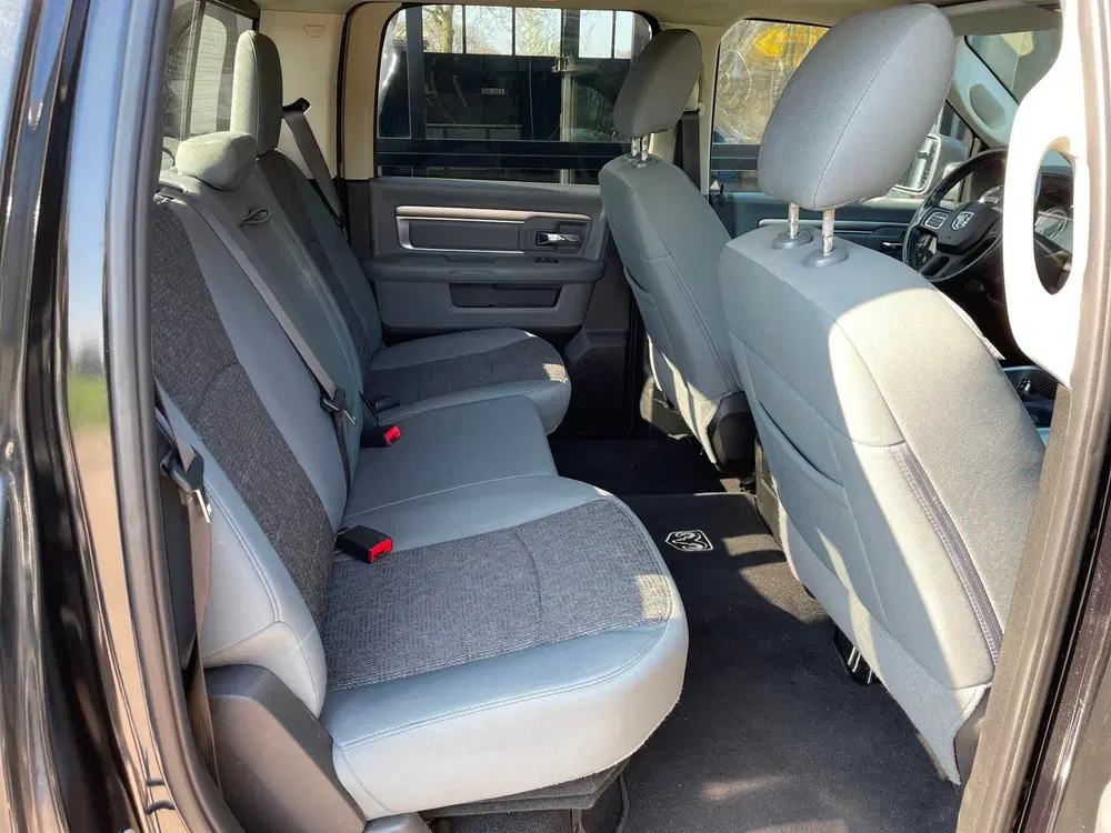 Dodge RAM 5.7 V8 4x4 Crew Cab Big Horn uit 2019, foto 10