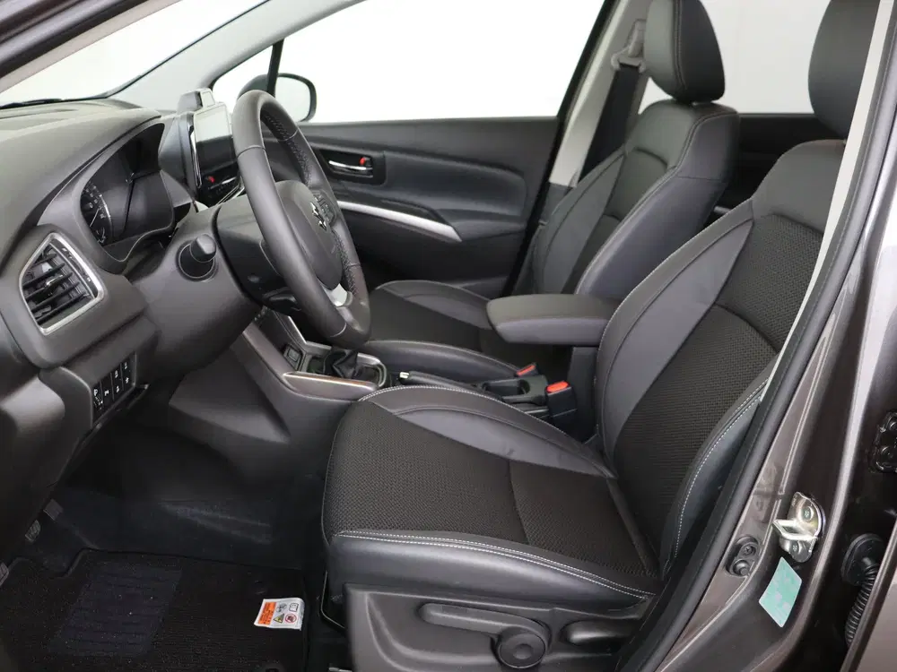 Suzuki S-Cross 1.4 Boosterjet Style Smart Hybrid uit 2026, foto 8