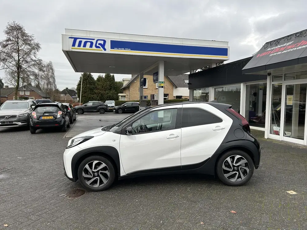 Toyota Aygo X 1.0 VVT-i MT Pulse uit 2023, foto 5
