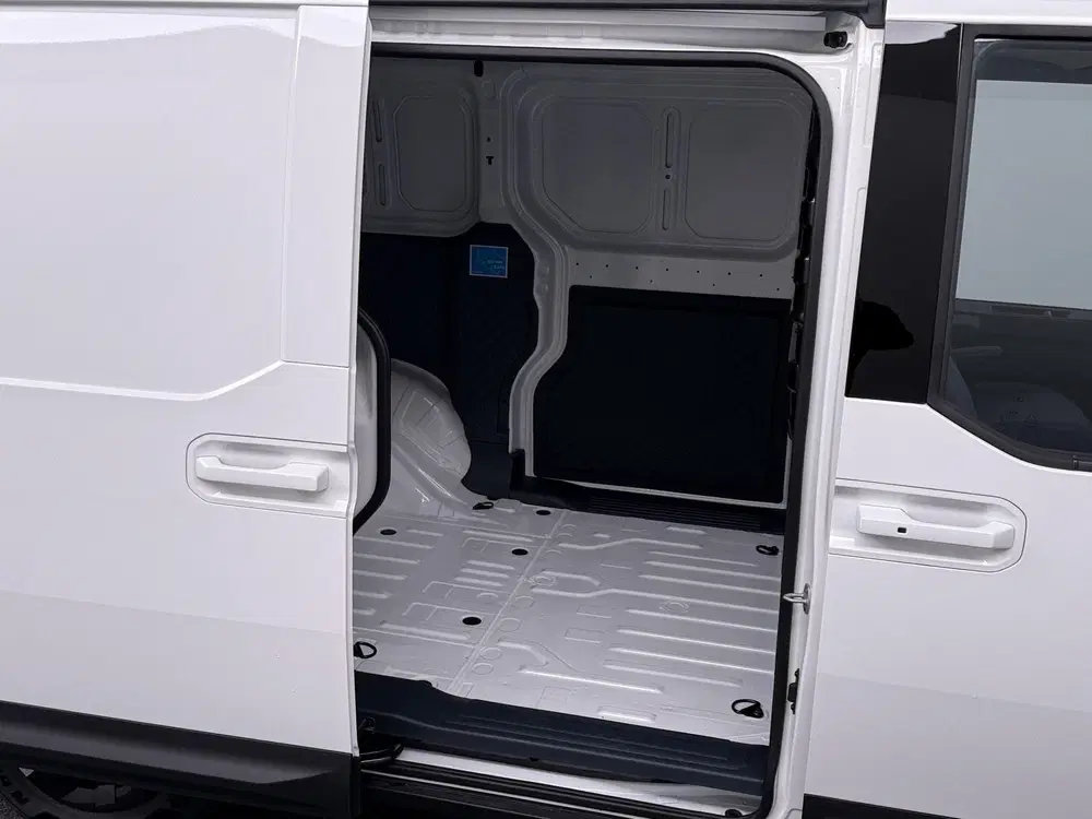 Kia PV5 L2H1 Cargo Long Range Business 71.2 kWh uit 2026, foto 7