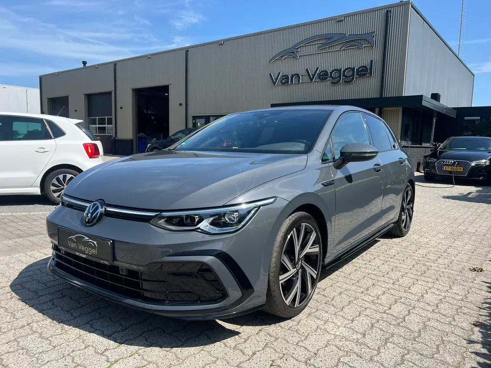 Volkswagen Golf 1.5 eTSI 150 pk R-Line camera uit 2024, foto 7