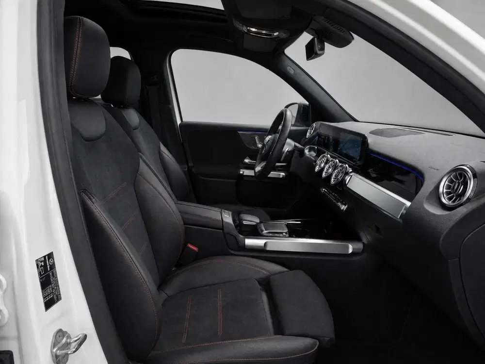 Mercedes-Benz GLB 200 Business Solution AMG uit 2021, foto 12