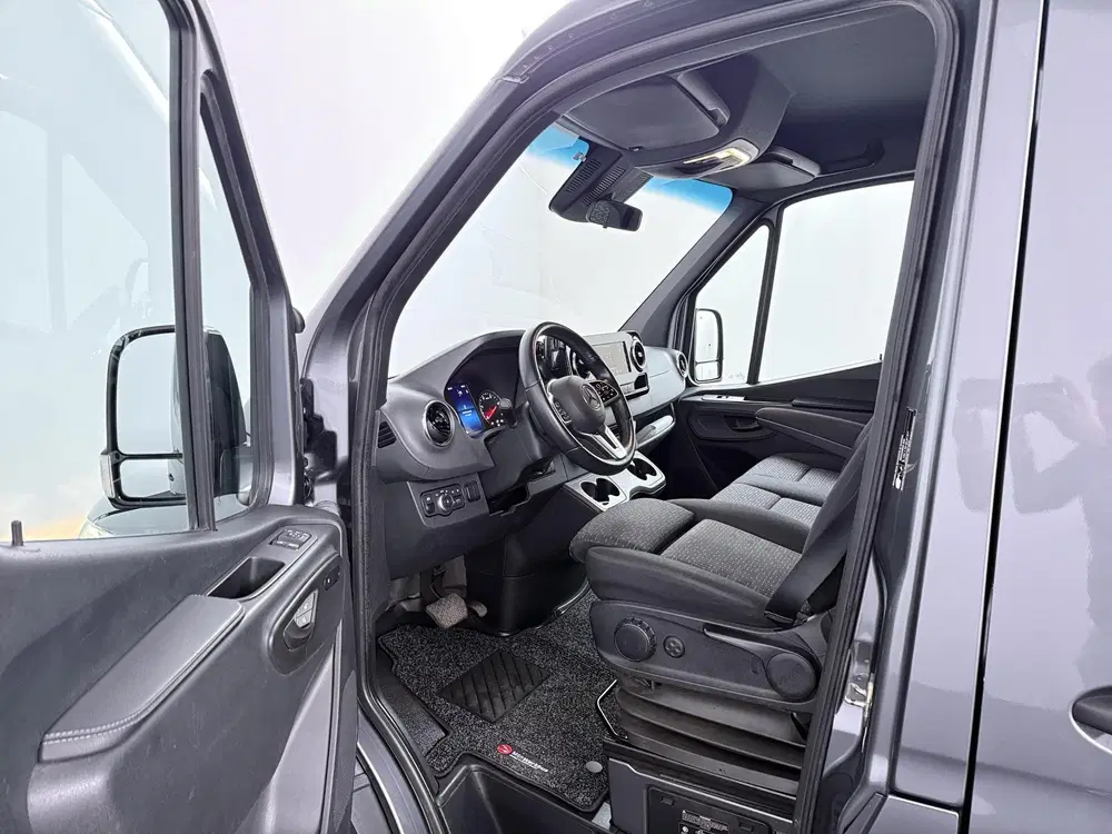 Mercedes-Benz Sprinter 319 1.9 CDI L2H1 RWD uit 2023, foto 6