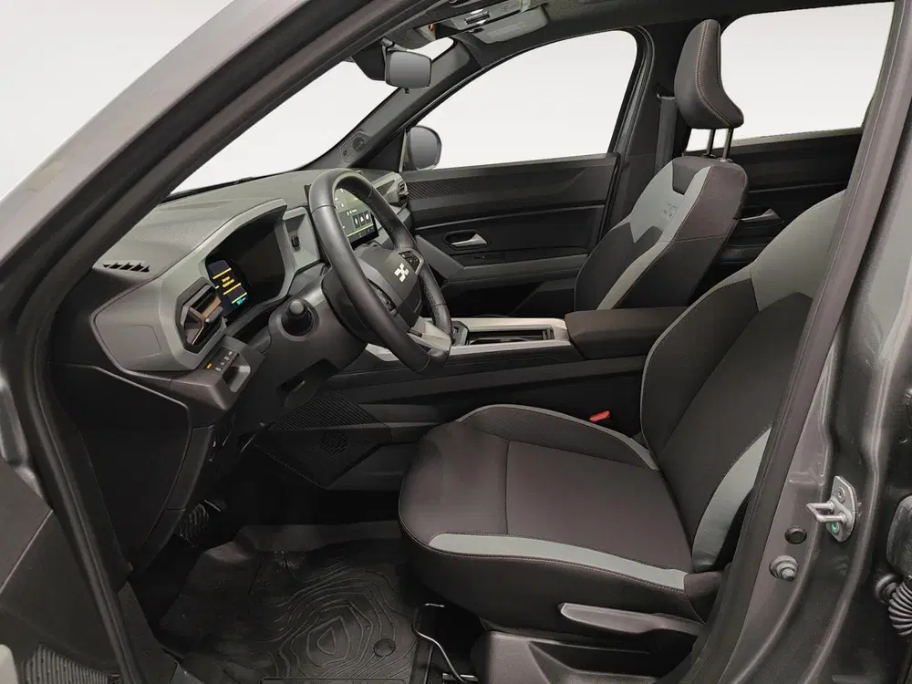 Dacia Bigster 1.8 Hybrid 155 Extreme AUTOMAAT NAVI TREKH uit 2025, foto 13