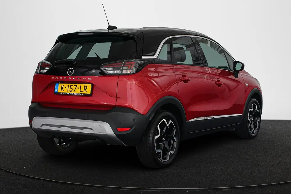 Opel Crossland 1.2 Turbo Ultimate Automaat Panoramadak Wi uit 2021, foto 3