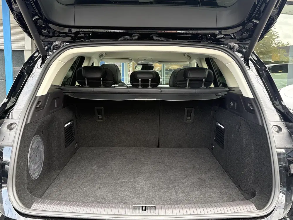 Voyah Free Flagship 4WD 106 kWh uit 2025, foto 10