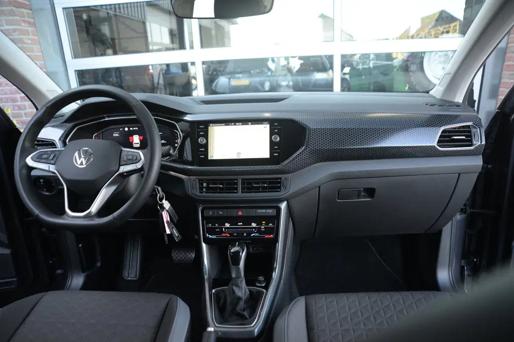 Volkswagen T-Cross 1.0 TSI Style uit 2022, foto 12