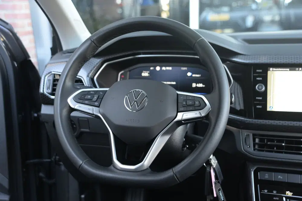 Volkswagen T-Cross 1.0 TSI Style uit 2022, foto 13