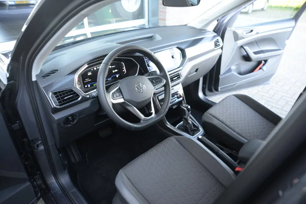 Volkswagen T-Cross 1.0 TSI Style uit 2022, foto 8