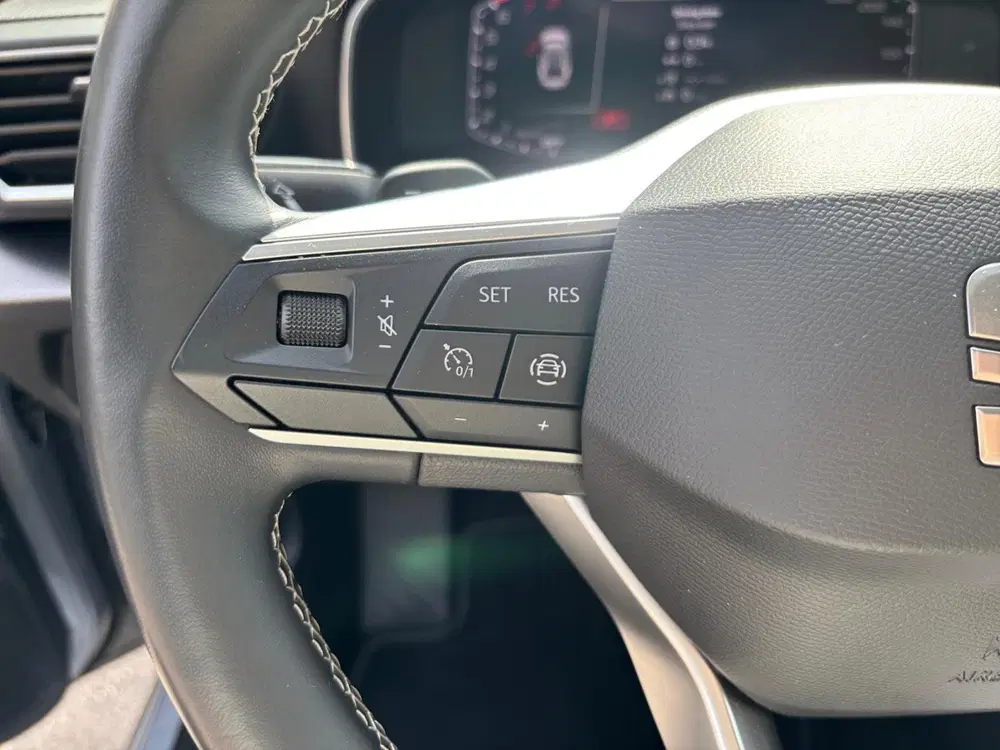 SEAT Leon 1.0 eTSI Style Business Intense uit 2023, foto 15