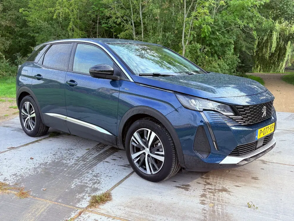Peugeot 3008 1.6 HYbrid 225 Allure Pack Business uit 2022