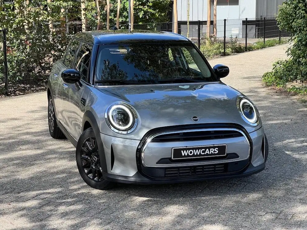 Mini Cooper Cooper 5-Deurs 1.5 136pk Automaat Apple Ca uit 2023