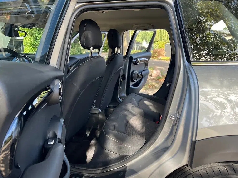 Mini Cooper Cooper 5-Deurs 1.5 136pk Automaat Apple Ca uit 2023, foto 15